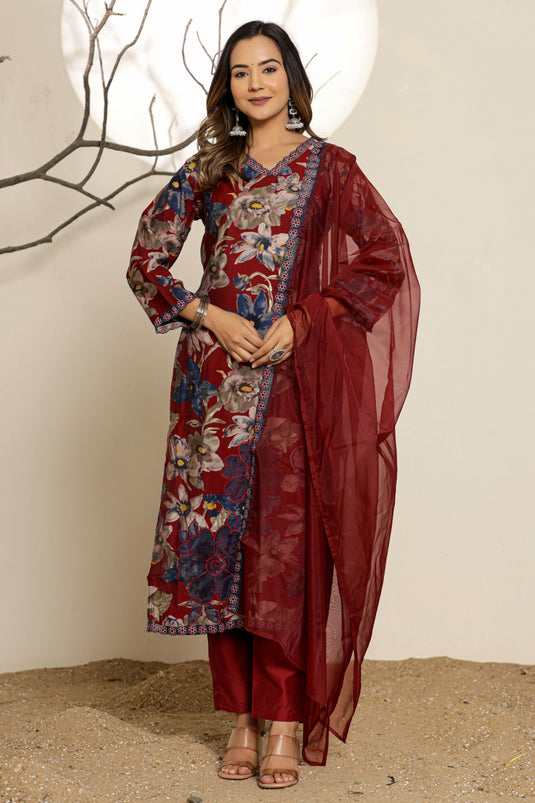 Exclusive Red Cotton Floral Printed Embroidered Ethnic Set With Dupatta