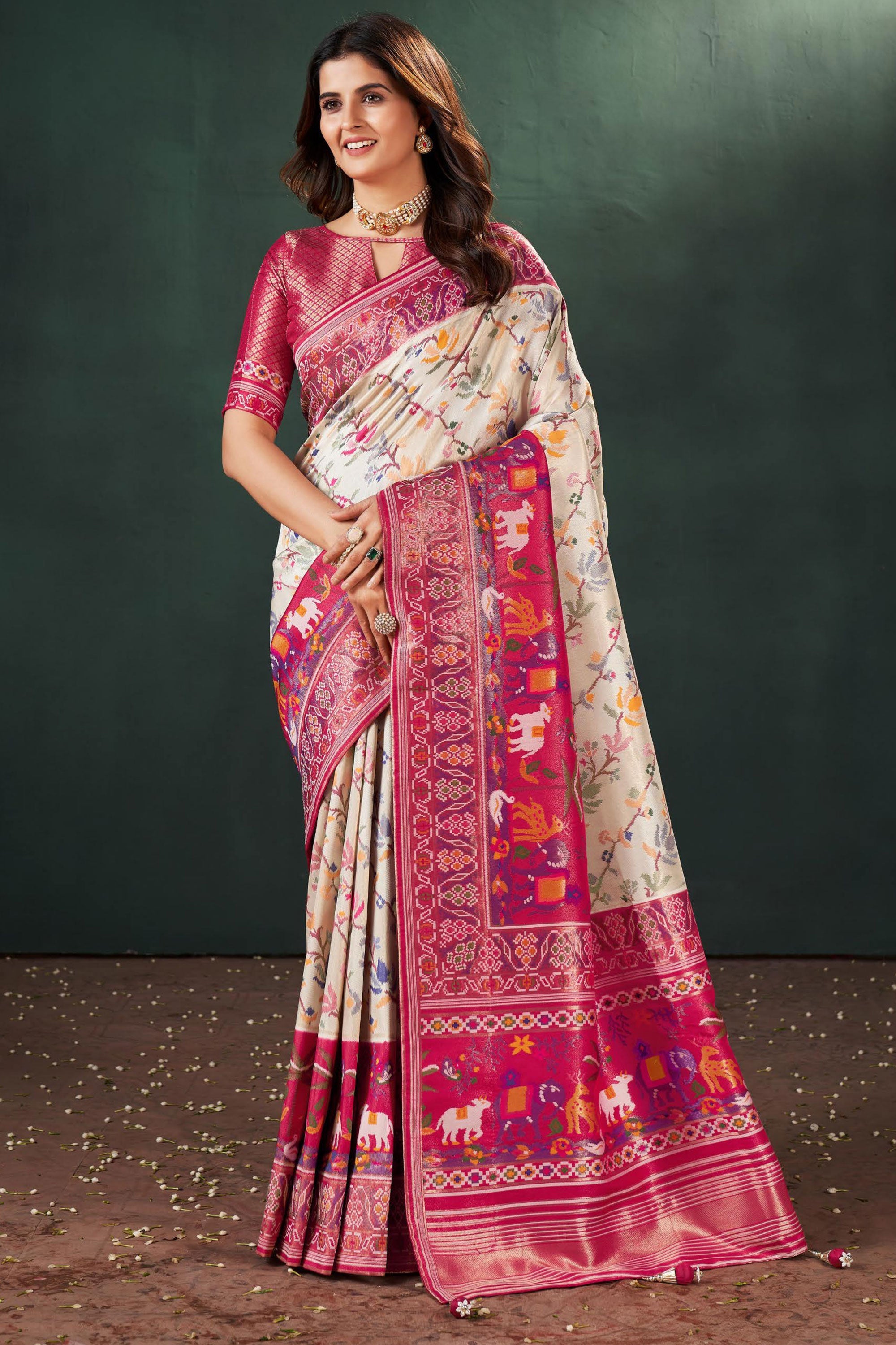 Komal Color Komal Vora White Color Charismatic Weaving Designs Silk Saree – Sarees ...