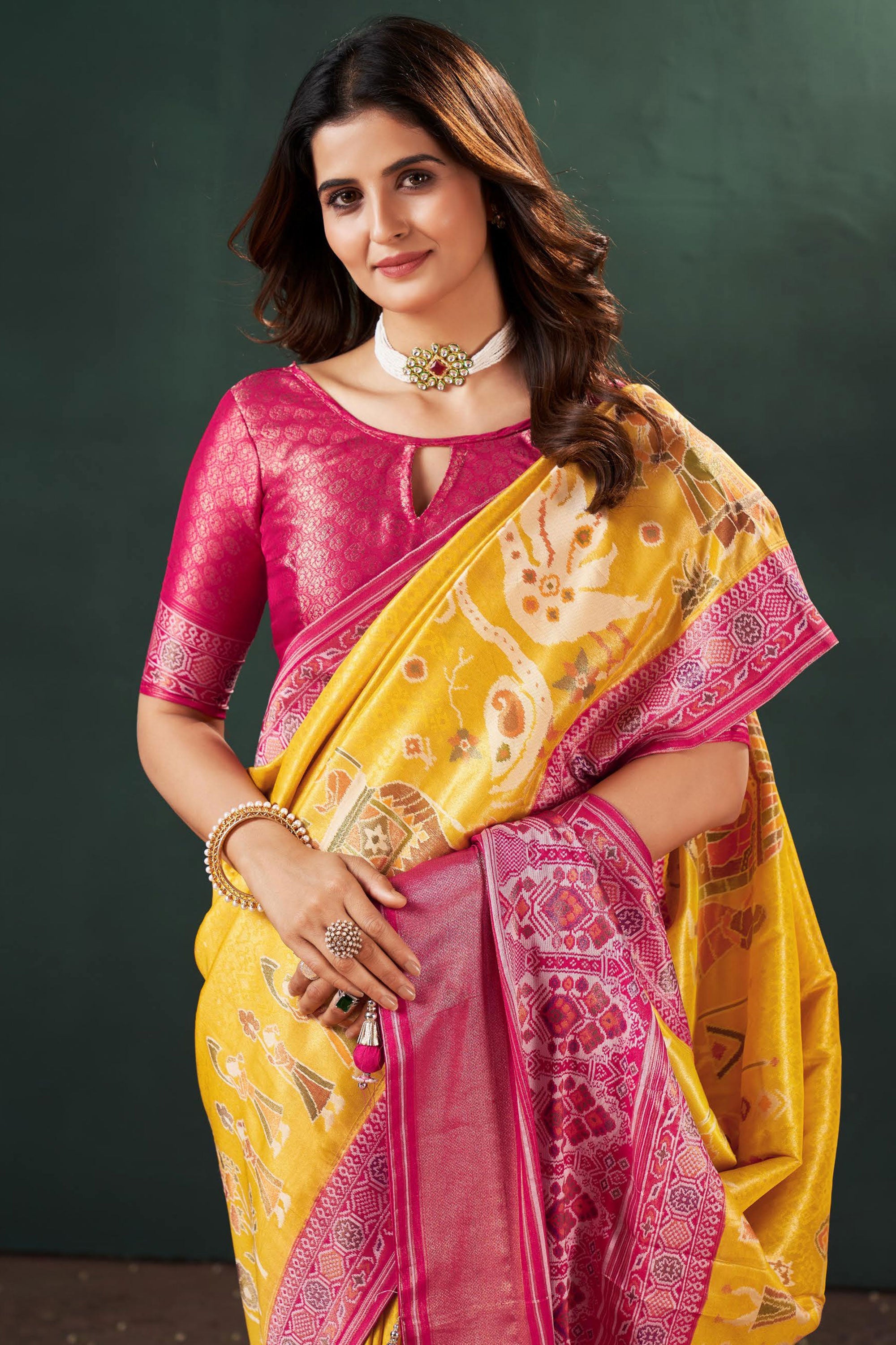 Komal Color Komal Vora Phenomenal Weaving Designs Yellow Color Silk Saree – Sarees ...