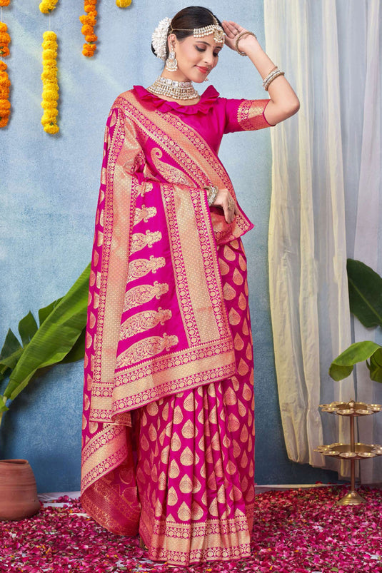 Function Wear Magenta Color Aristocratic Art Silk Fabric Saree