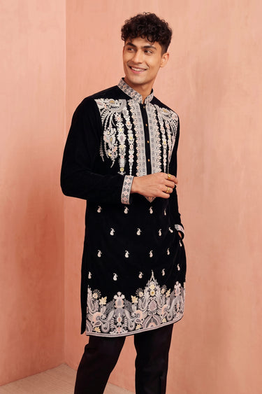 Mens Designer Black Kurta With Embroidered Work