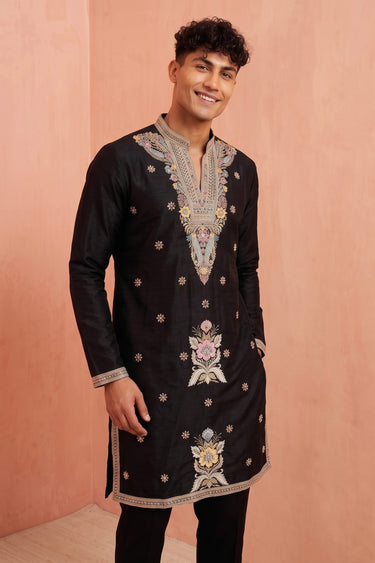 Mens Black Embroidered Kurta Pajama