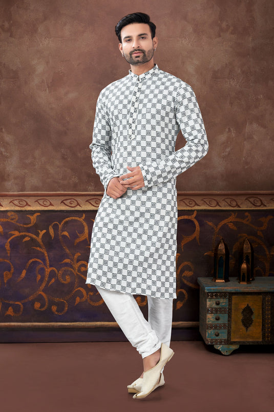 Dreams Off White Patterned Long Kurta Pyjama