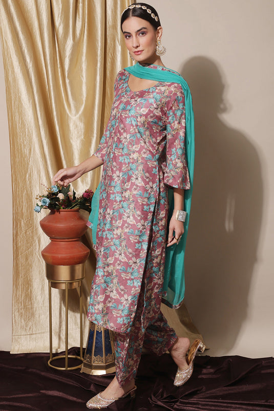 Pink Muslin Printed Casual Salwar Kameez