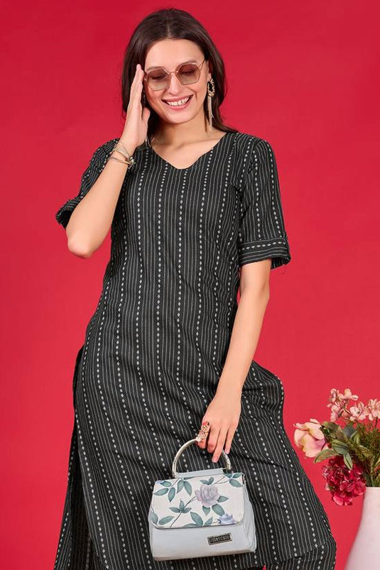 Cotton Fabric Black Color Excellent Readymade Casual Kurti With Bottom