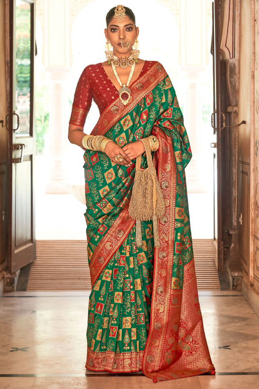 Green Color Amazing Art Silk Fabric Saree With Patola Weaving Work
