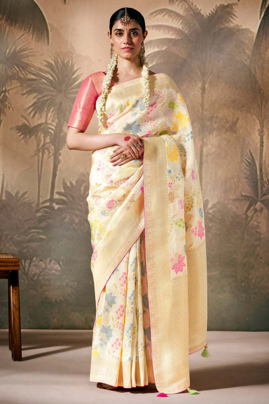 Beige Silk Saree With Attractive Blouse