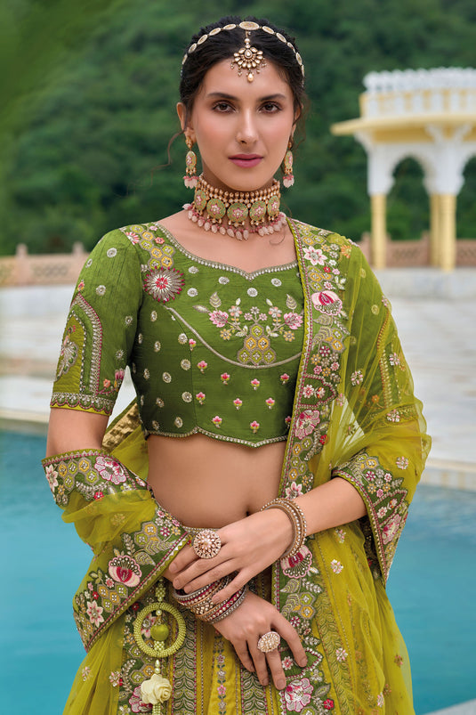 Graceful Green Designer Bridal Silk Lehenga Choli