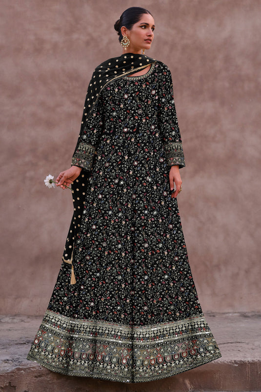 Vartika Singh Fascinating Black Color Georgette Fabric Anarkali Suit