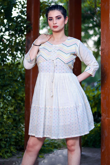 Off White A-Line Round Neck Short Sleeve Knee Length Kurti