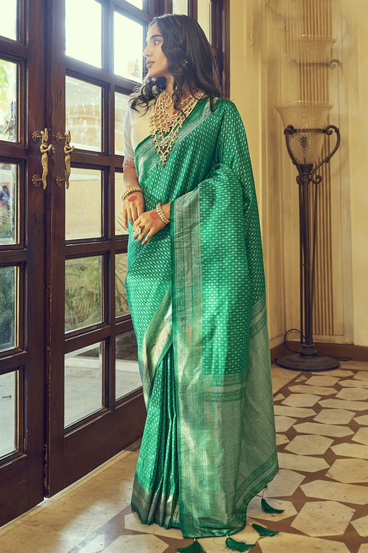 Green Color Attractive Zari Weaving Work Kanjivaram Silk Saree