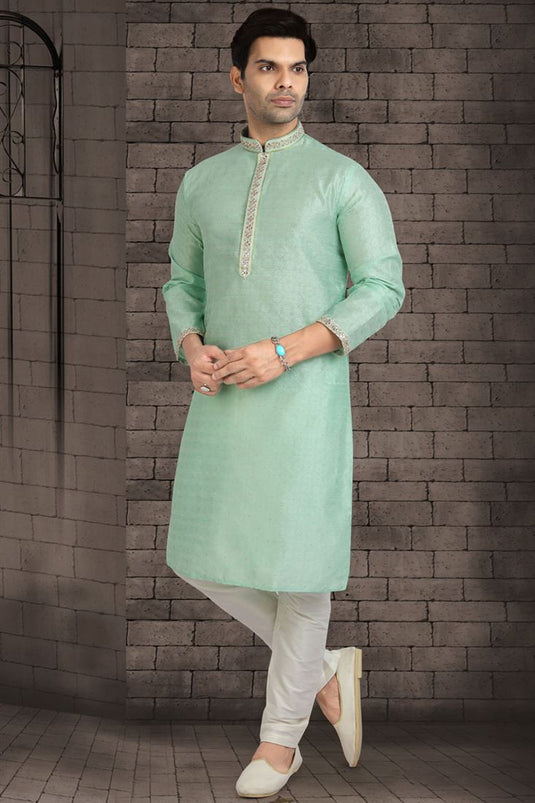 Radiant Green Color Function Wear Kurta Pyjama In Jaqurd Silk Fabric