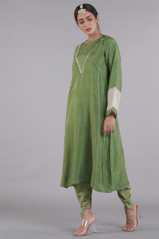 Exclusive Green Color Silk Fabric Hand Embroidered Fascinate Readymade Dhoti Set