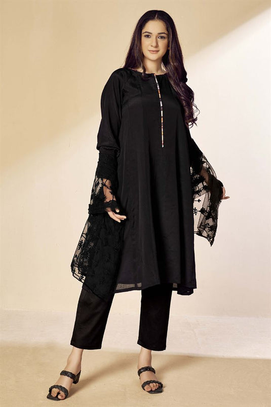 Exclusive Black Color Crepe Regular Wear Trendy Readymade Kurti With Bottom