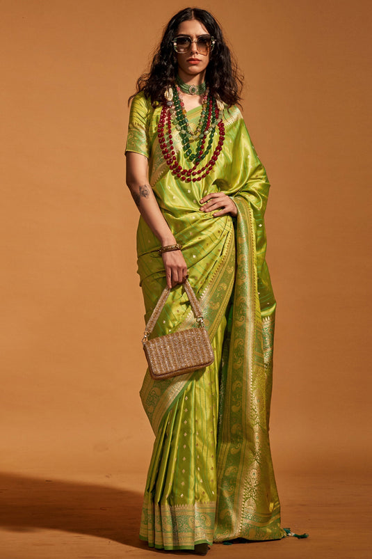 Alluring Green Handloom Weaving Party Wear Satin Silk Saree With Blouse