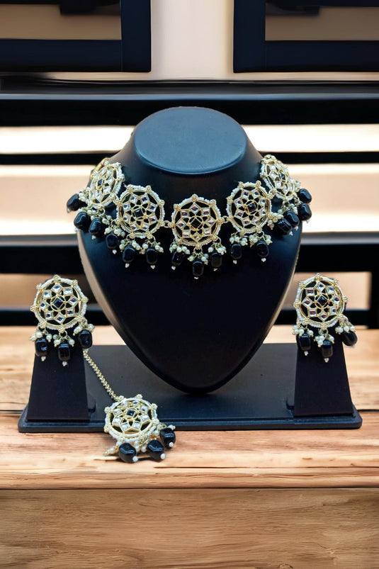 Alloy Material Necklace With Earrings and Mang Tikka in Vibrant Black Color