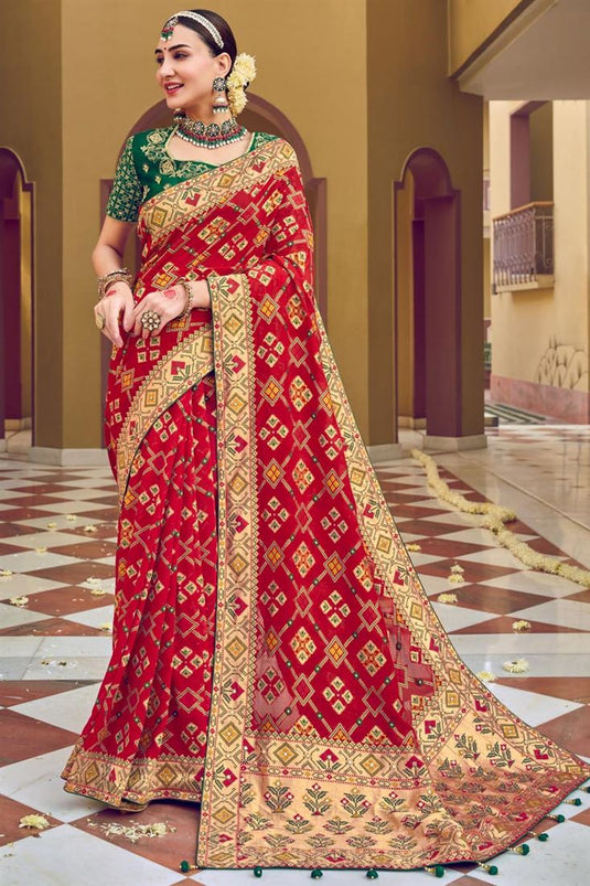 Georgette Fabric Red Color Wedding Wear Glorious Saree