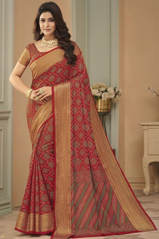 Art Silk Fabric Festive Wear Red Color Weaving Work Winsome Saree