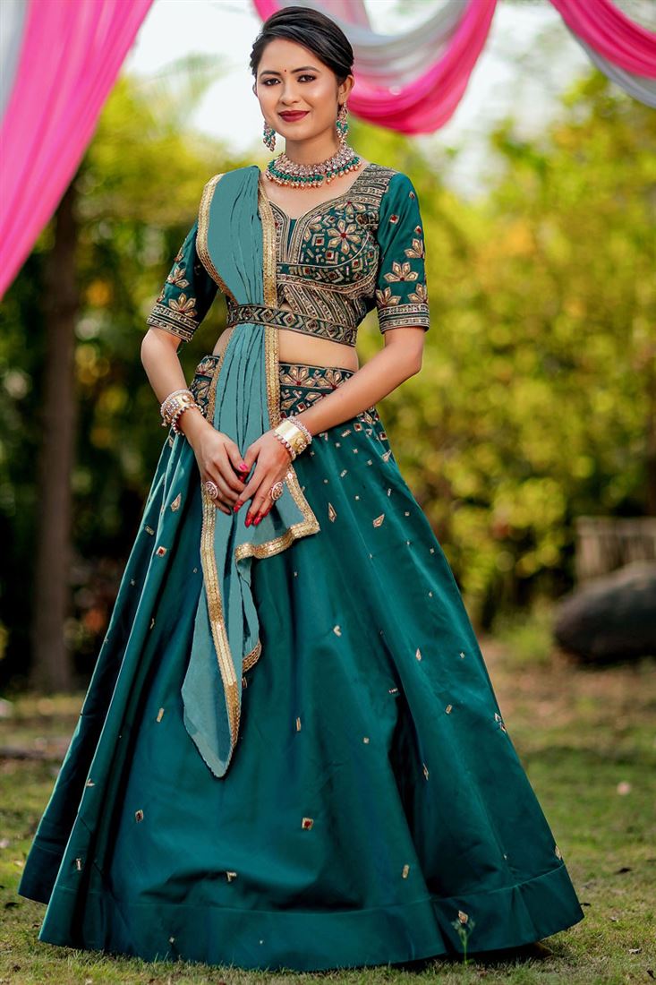 Dark Green Color Silk Fabric Vintage Wedding Look Lehenga