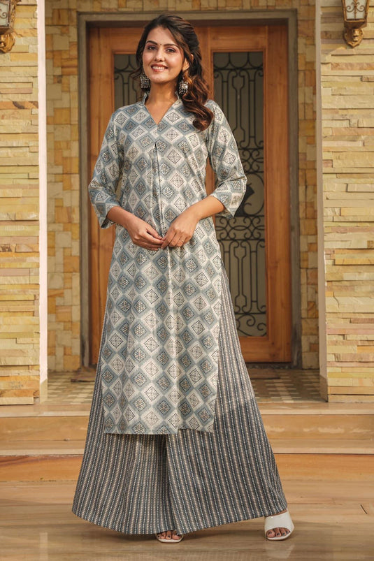 Marvellous Rayon Fabric Digital Printed Kurti Readymade With Bottom In Grey Color