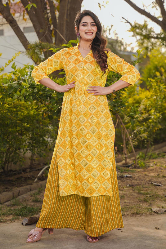 Attractive Rayon Fabric Yellow Color Kurti Readymade Bottom Set With Digital Printed Work