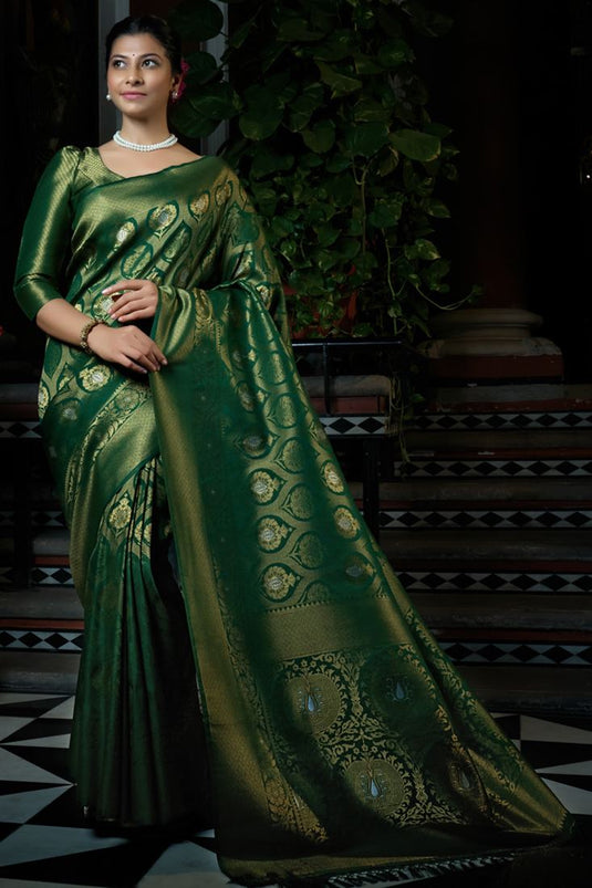 Majestic Dark Green Two Tone Kanjivaram Silk Saree with Weaving Work for Wedding Occasions