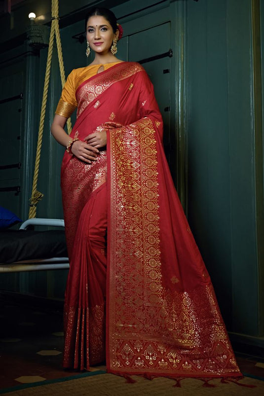 Excellent Banarasi Silk Fabric Red Color Function Style Saree
