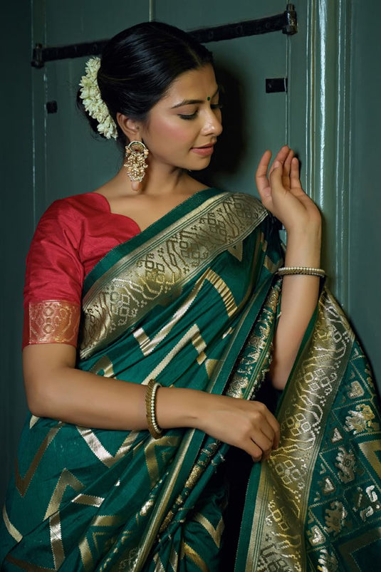Tempting Banarasi Silk Fabric Dark Green Color Function Style Saree