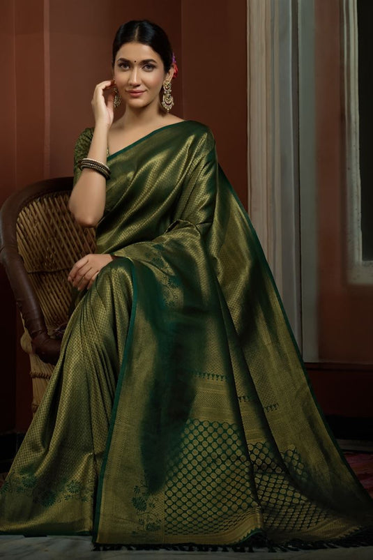Aristocratic Green Kanjivaram Silk Weaving Work Two Tone Saree