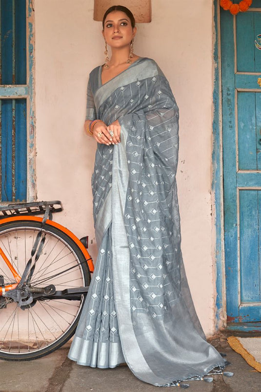 Descent vintage look sarees