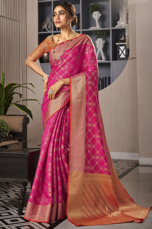 Festive Look Rani Color Fantastic Art Silk Saree With Weaving Designs