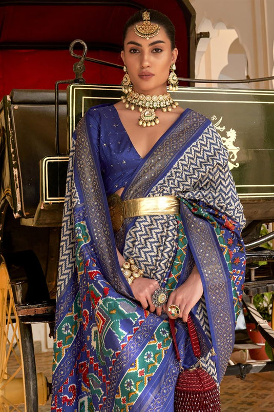 Patola Silk Fabric Wedding Wear Blue Color Fancy Printed Saree
