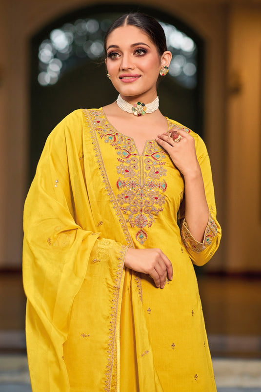 50 Latest Yellow Salwar Suit Designs for Weddings and Festivals (2022) -  Tips and Beauty | Simple indian suits, Punjabi suits, Suit designs