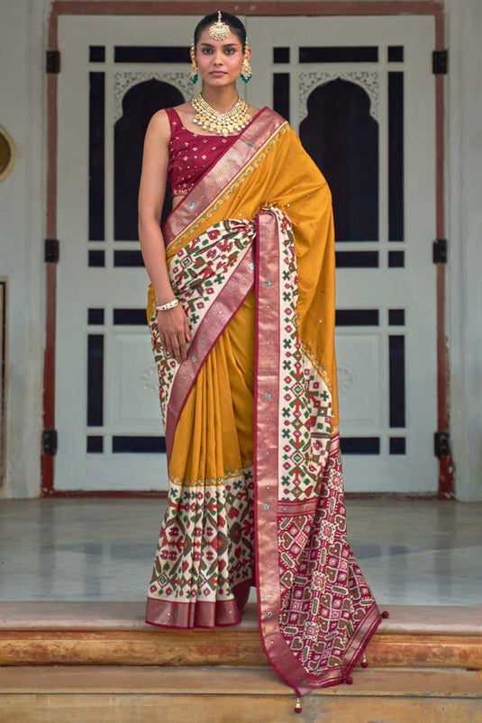 saree fabric at best price in Surat | ID: 2590428091