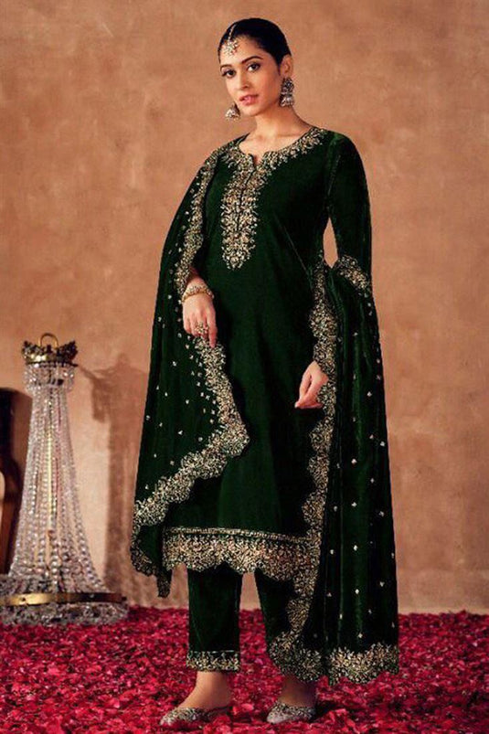 Gleaming Green Salwar Suit In Velvet Fabric