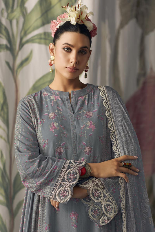 Grey Color Pure Muslin Fabric Fancy Digital Print Function Wear Salwar Kameez