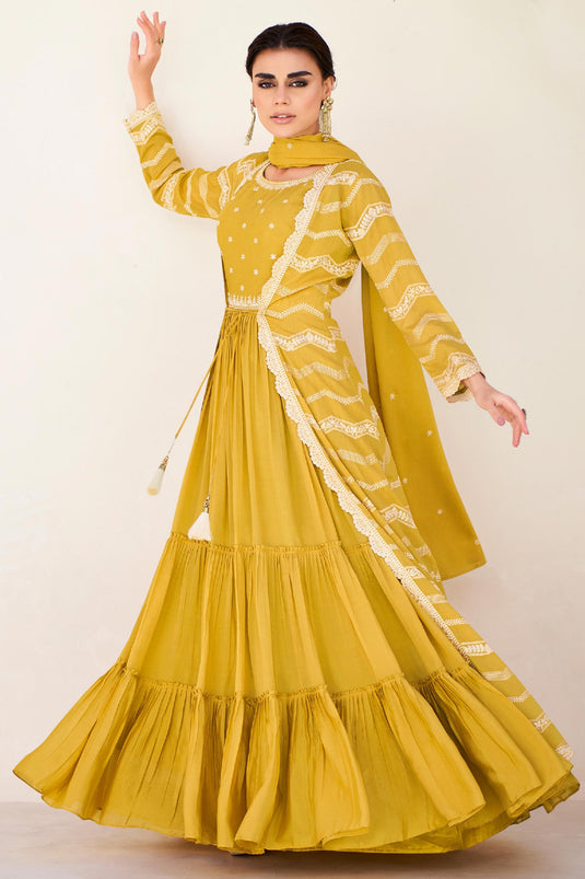 Yellow Paper Silk Sleeve Less Gown for Party WJ84626