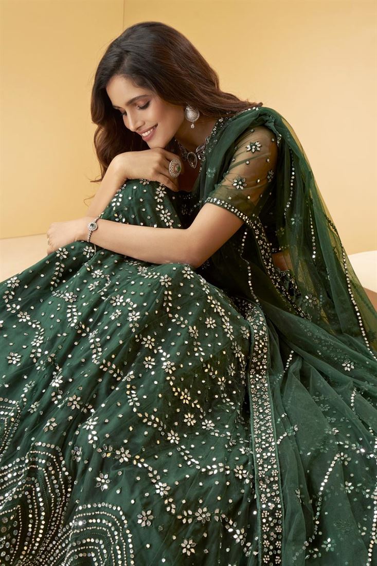 Lehengas Online : Buy Women's Lehenga Choli from India - Saree.com