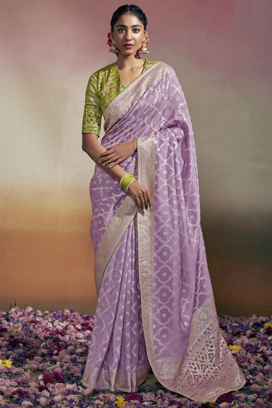 Excellent Viscose Fabric Lavender Color Minakari Pallu Saree