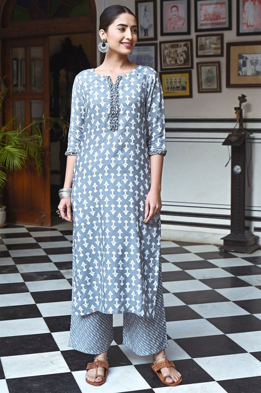 Grey Color Fancy Fabric Printed Stunning Kurti With Bottom