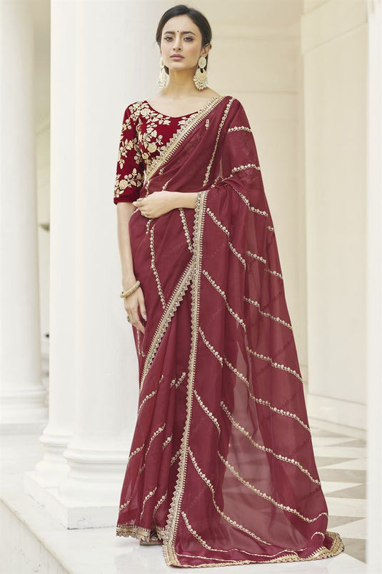 Share 259+ maroon colour party wear saree